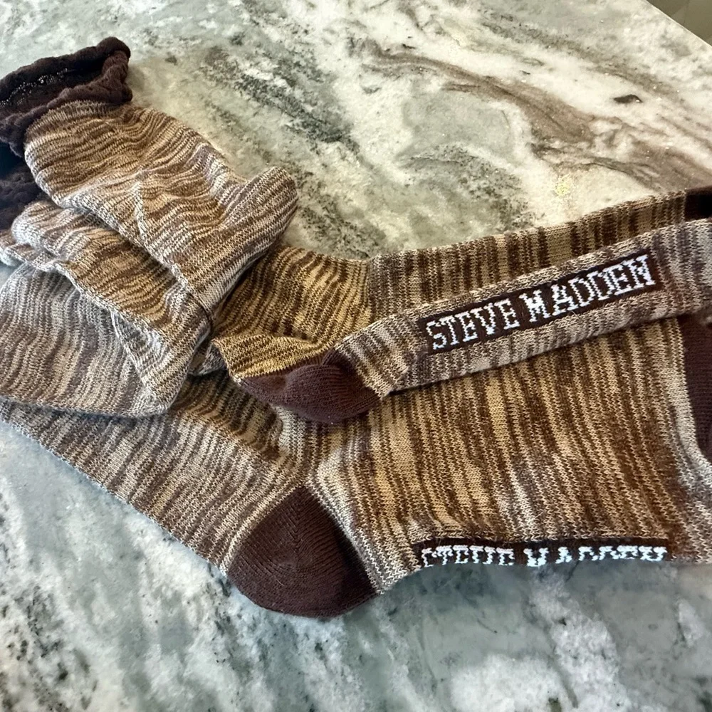 Steve Madden Tan and Dark Brown Marled Boot Socks with cuff Like New!